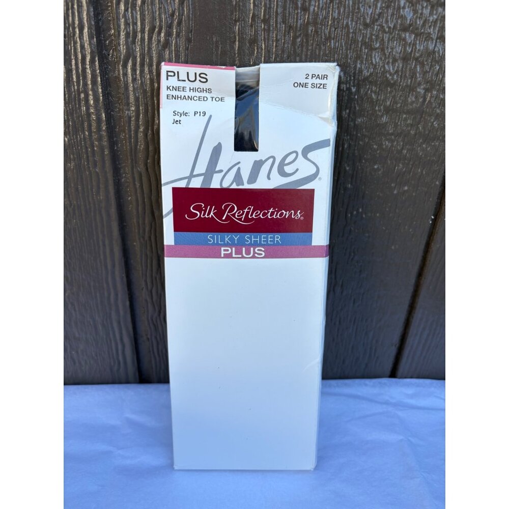Hanes Silk Reflections Plus Size Silky Sheer Knee Highs Enhanced Toe P19 Jet